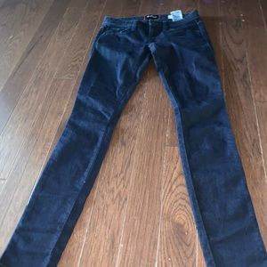Comfy blue guess jeans